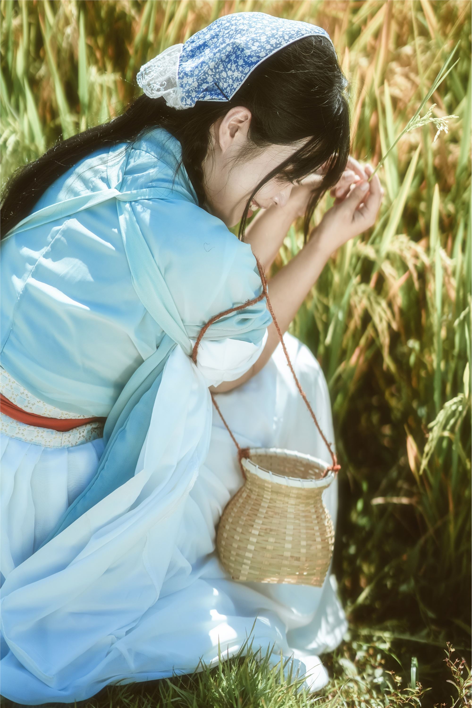 YITUYU艺图语 2025.02.04 田间女孩 阿森